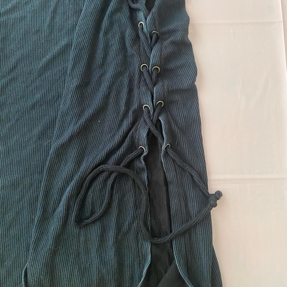 Tie Tank Top - Picture 4 of 4